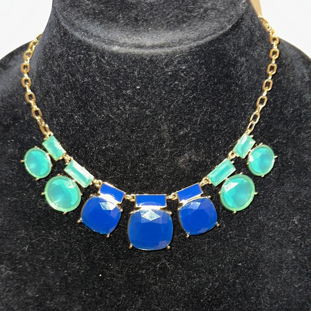 Kate Spade New York “cause a stir” graduated Stone  collar necklace
